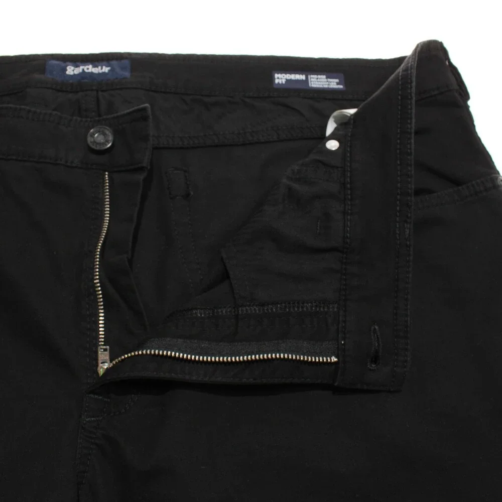 Gardeur NWT 5 Pocket Jean Cut Pants Size 44 US Regular Fit Bill-3 in Black